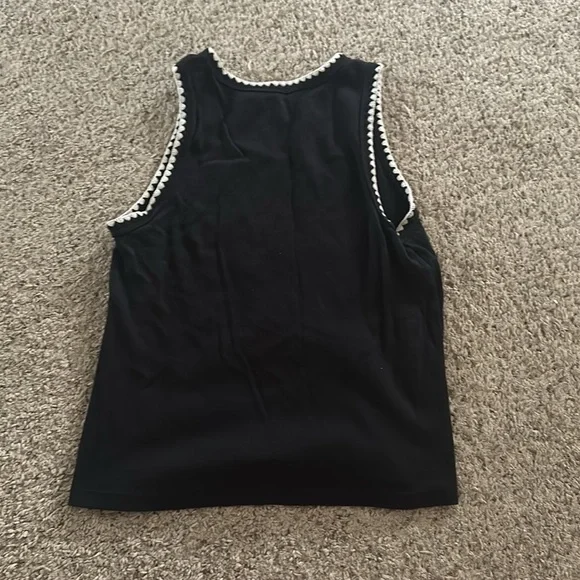 Black tank with cream edging - Picture 5 of 5